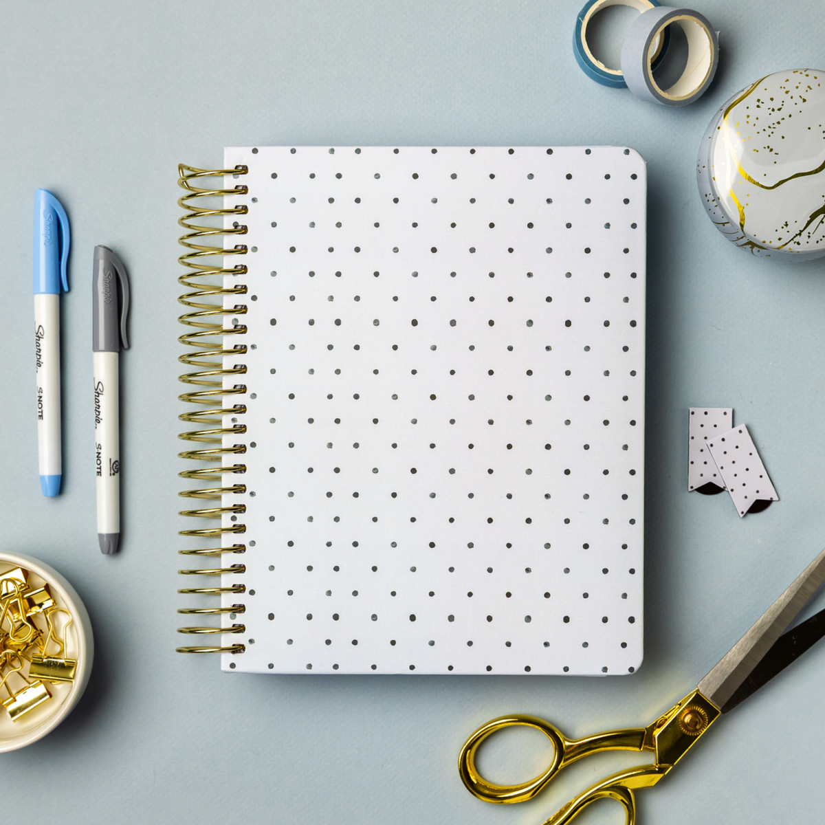 2027 Weekly Planner - Moonlit Dots