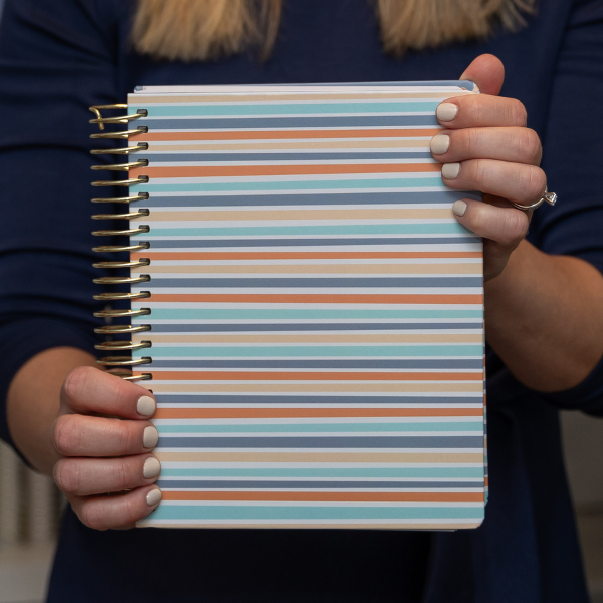 2027 Weekly Planner - Sunset Stripe