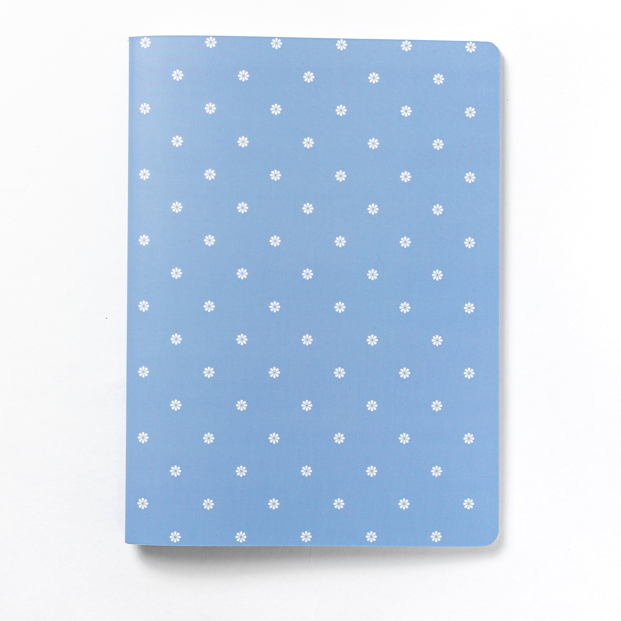 2026-2027 Monthly Planner - Daisy Blue