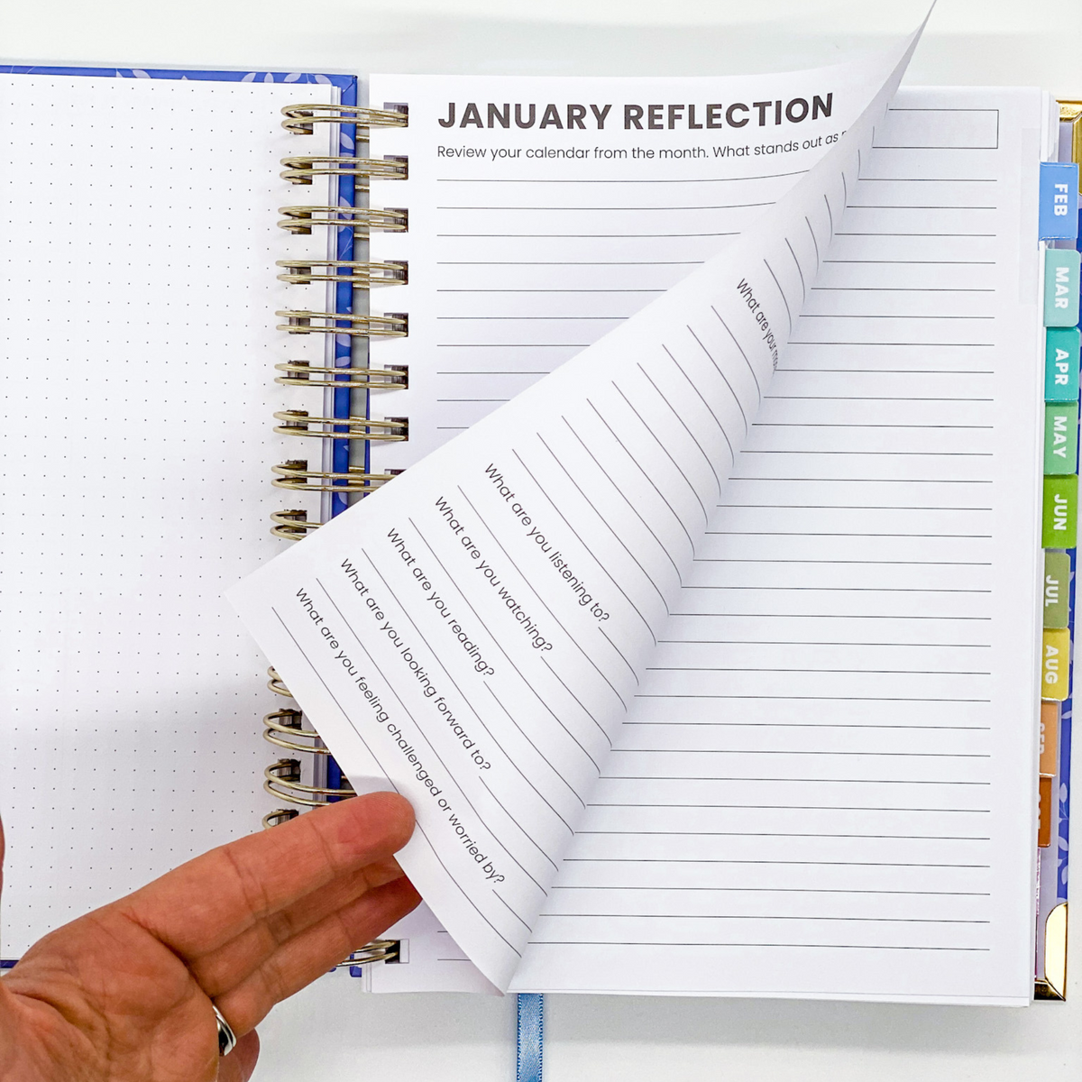 2023 Daily Planner - Rainbow Stripes